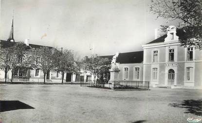 CPSM FRANCE 72 "Aubigné Racan, hôtel de ville"