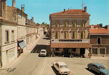 CPSM FRANCE 17 "Saint Fort sur Gironde, le Bourg et la Rue prinicpale"