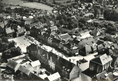 CPSM FRANCE 18 "Châteaumeillant, vue aérienne"