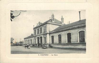 / CPA FRANCE 33 "Coutras, la gare "