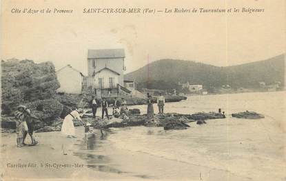 / CPA FRANCE 83 "Saint Cyr sur Mer, les rochers de Tauroentum et les Baigneurs"