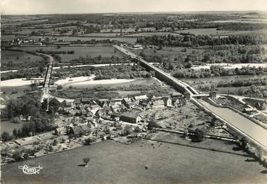 / CPSM FRANCE 18 "Le Guetin, vue aérienne"