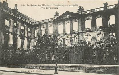 CPA FRANCE 75 "Paris" / Série La Commune 1871 "La Caisse des dépôts et consignations incendiée"