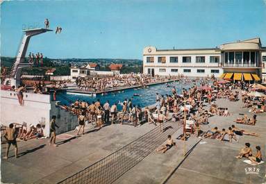 / CPSM FRANCE 19 "Brive, la piscine"