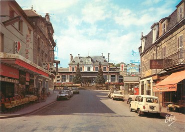 / CPSM FRANCE 19 "Brive, l'avenue Jean Jaurès et ses hôtels"