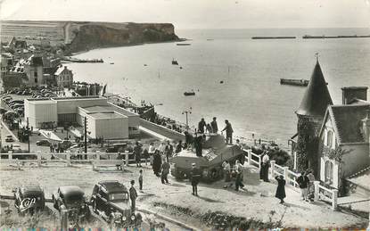 CPSM FRANCE 14 "Arromanches Les Bains, port de la libération" / TANK