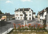 19 Correze CPSM FRANCE 19 "Salon La Tour, place de la mairie"