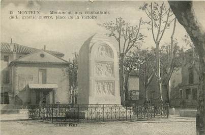 CPA FRANCE 84  "Monteux, monument aux morts"