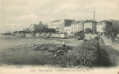 / CPA FRANCE 83 "Saint Raphaël, l'établissement des Bains de Mer"
