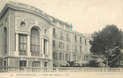 / CPA FRANCE 83 "Saint Raphaël, l'hôtel Beau Rivage"