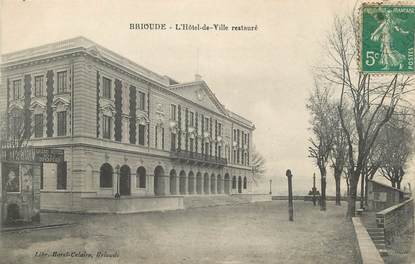 / CPA FRANCE 43 "Brioude, l'hôtel de ville restauré"