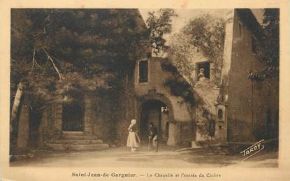 / CPA FRANCE 13 "Gemenos, Saint Jean de Garguier, la chapelle et l'entrée du cloitre"