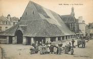 56 Morbihan / CPA FRANCE 56 "Auray, la vieille Halle "