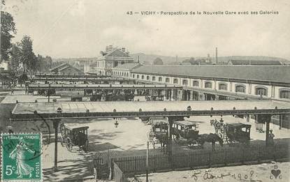 / CPA FRANCE 03 "Vichy, perspective de la nouvelle gare avec ses galeries"