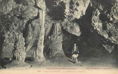 / CPA FRANCE 09 "Ussat Les Bains, la grotte de Lombrives"