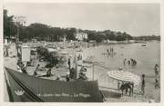 06 Alpe Maritime / CPSM FRANCE 06 " Juan Les Pins, la plage"