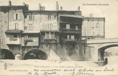 / CPA FRANCE 54 "Pont à Mousson, les vieilles maisons du pont"