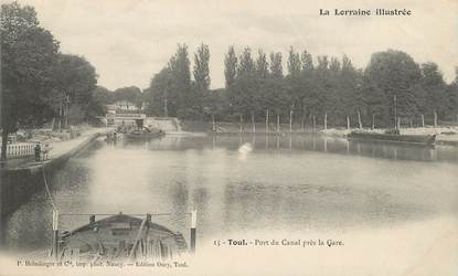 / CPA FRANCE 54 "Toul, port du canal près de la gare"