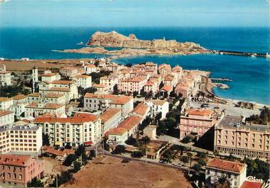/ CPSM FRANCE 20 "Corse, L'Ile Rousse, vue aérienne sur le centre de la ville"