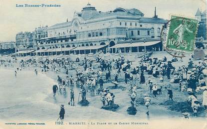 / CPA FRANCE 64 "Biarritz, la plage et le casino municipal"