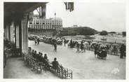 64 PyrÉnÉe Atlantique / CPSM FRANCE 64 "Biarritz, le promenoir du casino"