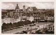/ CPSM FRANCE 17 "La Rochelle, vue vers la grosse horloge et la Cathédrale"