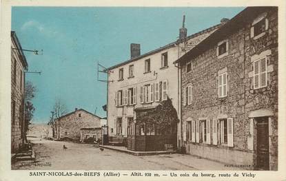 CPA FRANCE 03  "Saint Nicolas des Biefs, Hôtel du Commerce, un coin du Bourg"