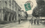 54 Meurthe Et Moselle / CPA FRANCE 54 "Toul, un coin de la place de la république"