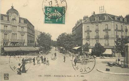 / CPA FRANCE 21"Dijon, av de la gare"