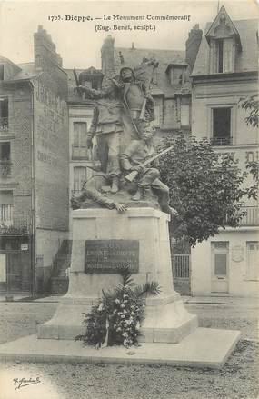 / CPA FRANCE 76 " Dieppe, le monument commémoratif"