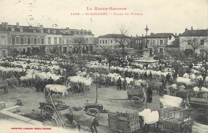 / CPA FRANCE 31 "Saint Gaudens, place du Foirail "