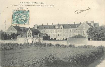 / CPA FRANCE 85 "Luçon, l'institution Richelieu"