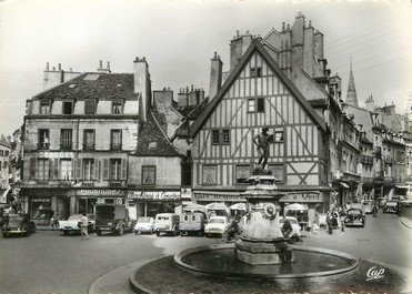 / CPSM FRANCE 21 "Dijon, fontaine et place François Rude"