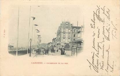 CPA FRANCE 14 "Cabourg, promenade de la mer" 