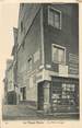 72 Sarthe / CPA FRANCE 72 "Le vieux Mans, le pilier rouge"