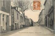 53 Mayenne / CPA FRANCE 53 "Montsurs, rue du pont"