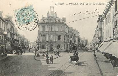 / CPA FRANCE 49 "Saumur, l'hôtel des postes et la rue d'Orléans"
