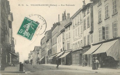 / CPA FRANCE 69 "Villefranche, rue Nationale"