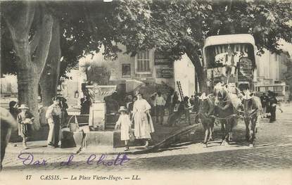 / CPA FRANCE 13 "Cassis, la place Victor Hugo "