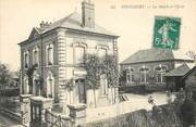 27 Eure CPA FRANCE 27 "Piencourt, la mairie et l'Ecole"