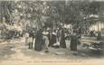 CPA FRANCE 13 "Arles, promenade des Lices un jour de marché"