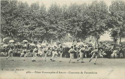 CPA FRANCE 13 "Fêtes Provençales d'Arles, concours de Farandoles"