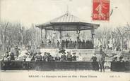 13 Bouch Du Rhone CPA FRANCE 13 "Salon, le kiosque un jour de fête, place Thiers"