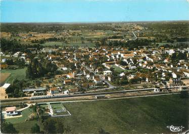 CPSM FRANCE 24 "Montpon sur l'Isle, le quartier de la gare"