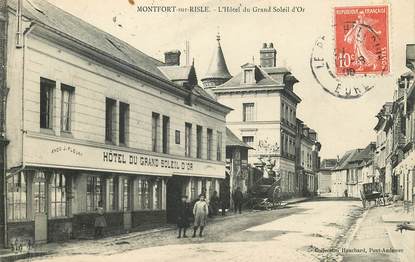 CPA FRANCE 27 "Montfort sur Risle, Hotel du Grand Soleil d'Or"