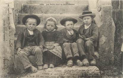 / CPA FRANCE 29 "Les p'tits gars de Saint Herbot" / ENFANTS