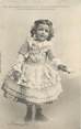 29 Finistere / CPA FRANCE 29 "Un jour de fête Dieu à Penhars" / ENFANT / FOLKLORE