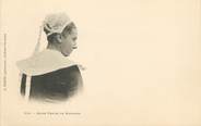 29 Finistere / CPA FRANCE 29 "Jeune femme de Bannalec" / FOLKLORE