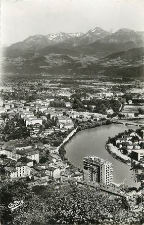 / CPSM FRANCE 27 "La Tronche, vue sur la ville et chaîne de Belledonne"