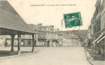 CPA FRANCE 27 "Lyons la Forêt, un coin de la place du marché"